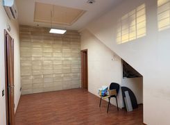 Negozio/Locale commerciale in affitto