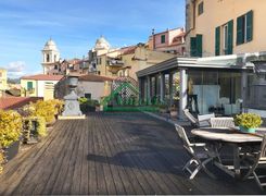Appartamento in vendita