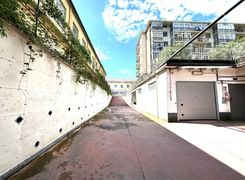 Capannone in vendita