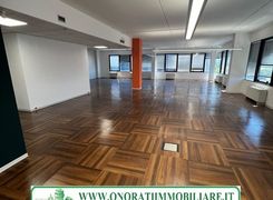 Ufficio in affitto