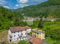 Casa indipendente in vendita