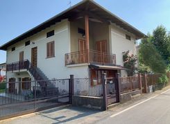 Casa Bi/Trifamiliare in vendita