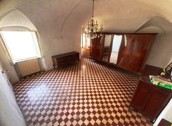 Casa indipendente in vendita