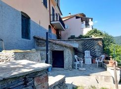 Appartamento in vendita