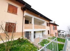 Trilocale in vendita