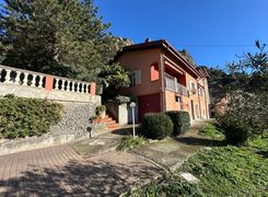 Villetta a schiera in vendita