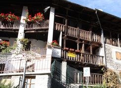 Casa indipendente in vendita