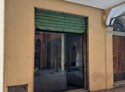 Negozio/Locale commerciale in vendita