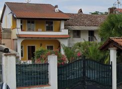 Trilocale in vendita