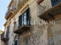 Appartamento in vendita