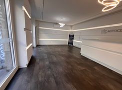 Negozio/Locale commerciale in affitto