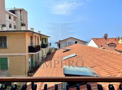 Casa indipendente in vendita