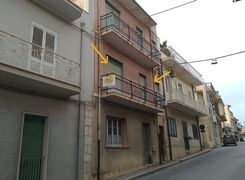 Casa indipendente in vendita