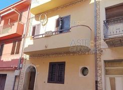 Appartamento in vendita