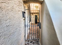 Casa indipendente in vendita