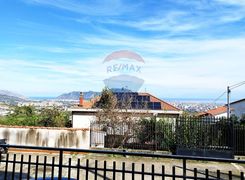 Casa Bi/Trifamiliare in vendita