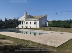 Villa in vendita