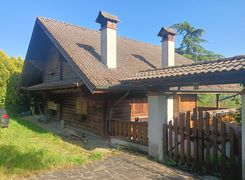 Casa indipendente in vendita