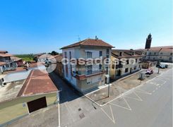 Casa indipendente in vendita