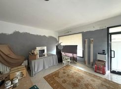 Negozio/Locale commerciale in affitto