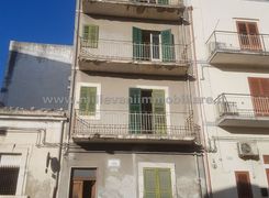 Casa indipendente in vendita