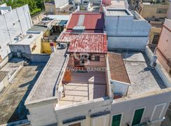 Casa indipendente in vendita