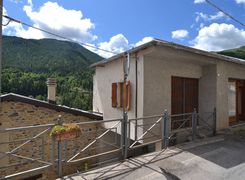 Trilocale in vendita
