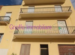 Trilocale in vendita