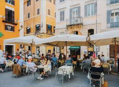 Attività/Licenza (con o senza mura) in vendita
