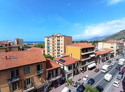 Trilocale in vendita
