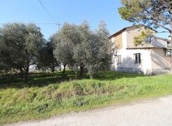 Capannone in vendita