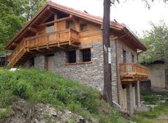 Casa indipendente in vendita