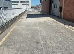 Capannone in affitto