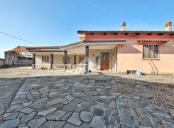 Villa in vendita
