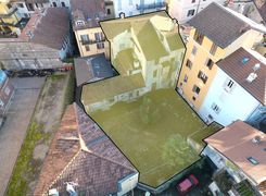 Casa indipendente in vendita