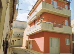 Casa indipendente in vendita
