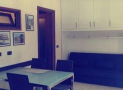 Negozio/Locale commerciale in affitto