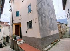 Quadrilocale in vendita
