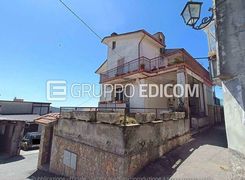 Appartamento in vendita