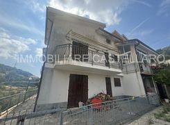 Villa in vendita