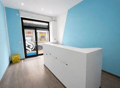 Negozio/Locale commerciale in affitto