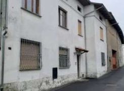 Appartamento in vendita