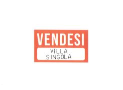 Casa indipendente in vendita
