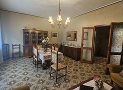 Appartamento in vendita