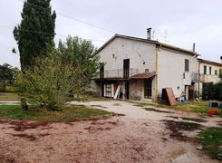 Casa indipendente in vendita