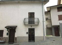 Trilocale in vendita