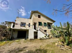 Villa in vendita