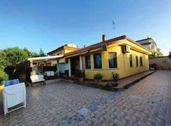 Villa in vendita