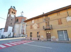 Casa indipendente in vendita