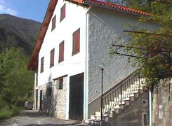 Casa indipendente in vendita
